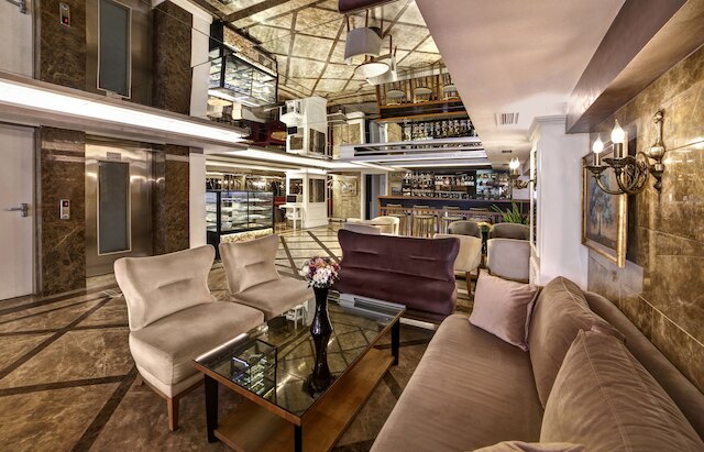 スカリオン ホテル