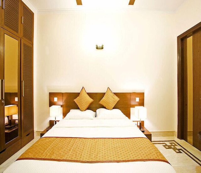 エバーグリーン スイーツ ディフェンス コロニー