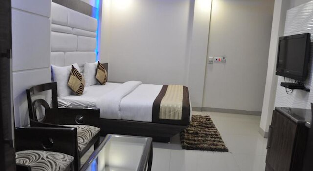 ホテル ステイウェル デラックス