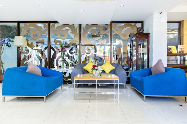 ラサール・スイーツ・ホテル＆レジデンス