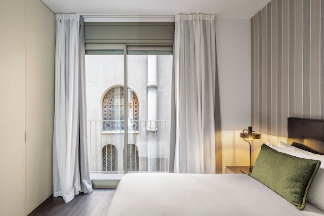 アスパシオス カテドラル アパートメンツ