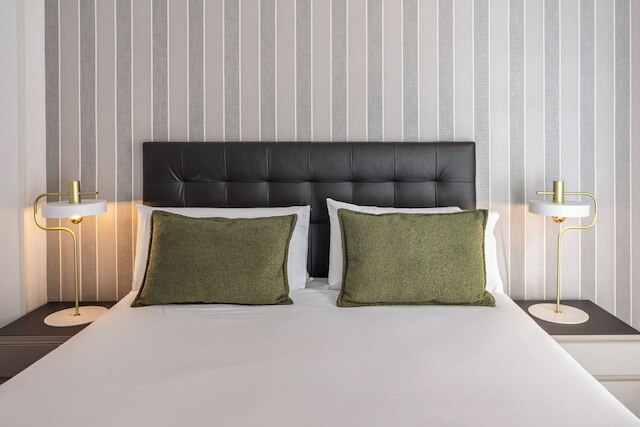 アスパシオス カテドラル アパートメンツ