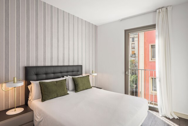 アスパシオス カテドラル アパートメンツ