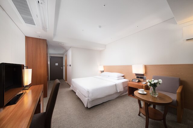 ホテル バーイヴ