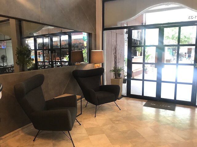 マキシムズ イン