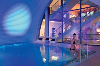 アスプリア ベルリン クダム – スポーツ & スパ