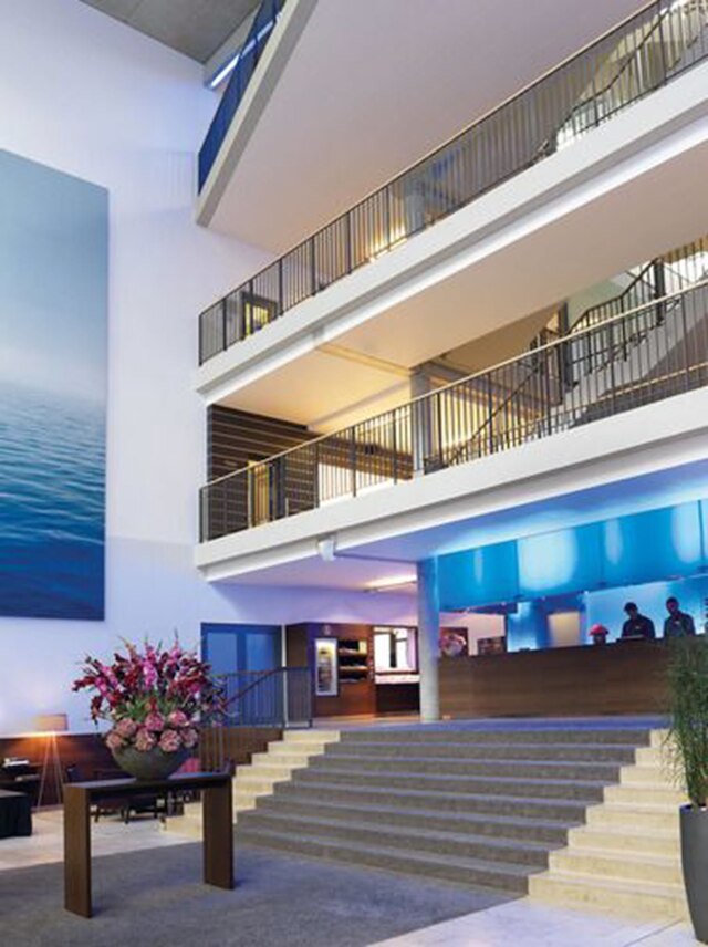 アスプリア ベルリン クダム – スポーツ & スパ