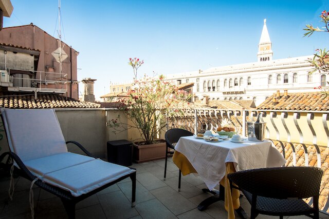 ホテル アンティゴ トロヴァトーレ