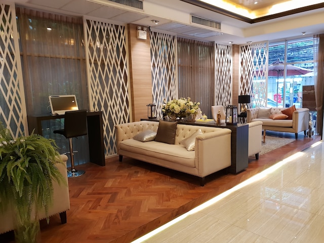 デ・アーニホテルバンコク