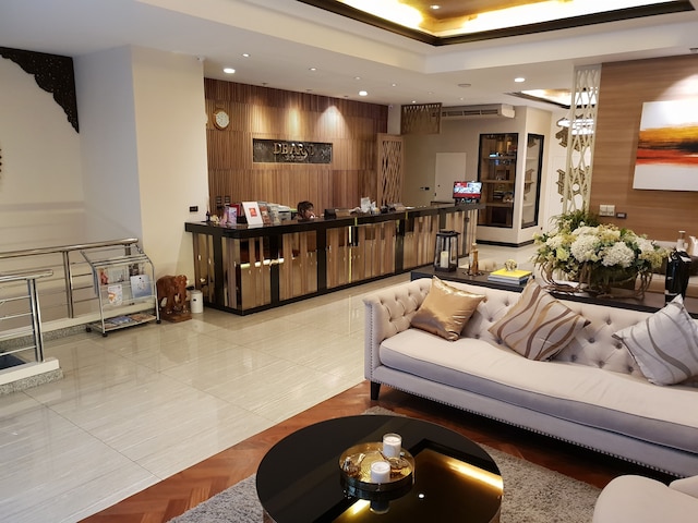 デ・アーニホテルバンコク