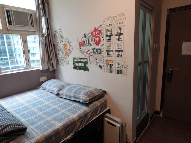 アロハズ ホステル