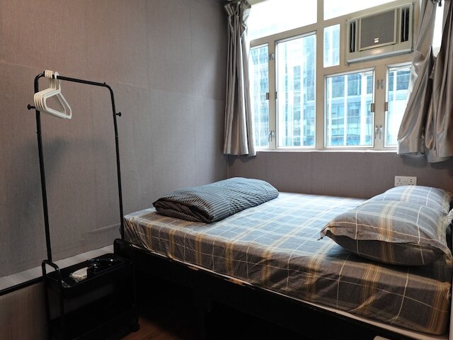 アロハズ ホステル