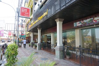 ロサリ ビーチ イン