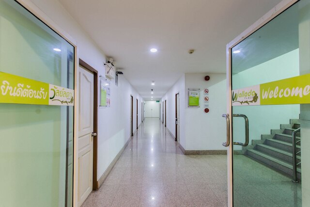 ワラダ プレイス