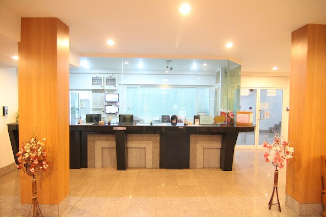 ワラダ プレイス