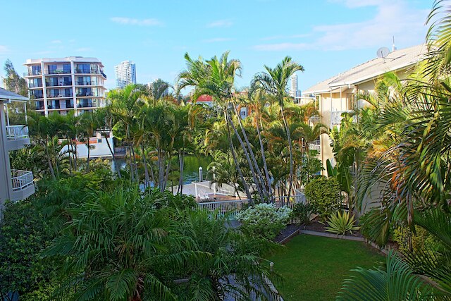 サーファーズ デル レイ