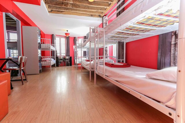 ル ビレッジ モンマルトル バイ ヒホフォストテルズ