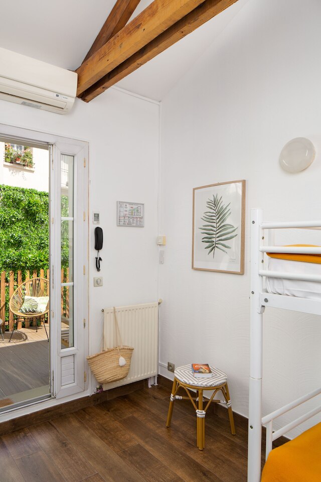 ル ビレッジ モンマルトル バイ ヒホフォストテルズ