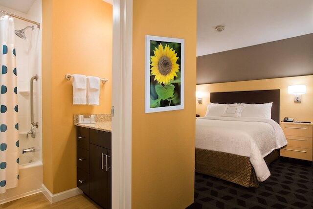 タウンプレイス スイーツ バイ マリオット ドッジ シティ