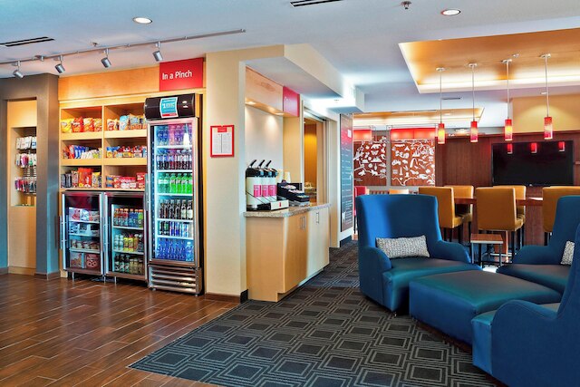 タウンプレイス スイーツ バイ マリオット ドッジ シティ