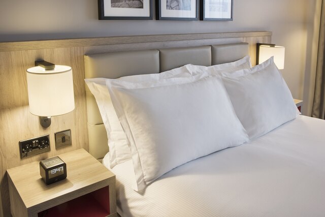 ヒルトン ガーデン イン マンチェスタ ーエミレーツ オールド トラフォード