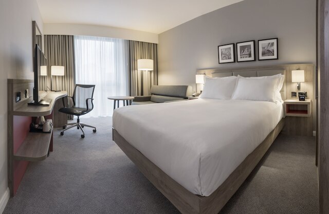 ヒルトン ガーデン イン マンチェスタ ーエミレーツ オールド トラフォード