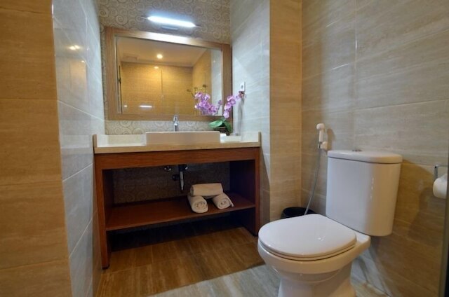 タマン ロッサニ ホテル