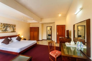 ホテル ジャナキ