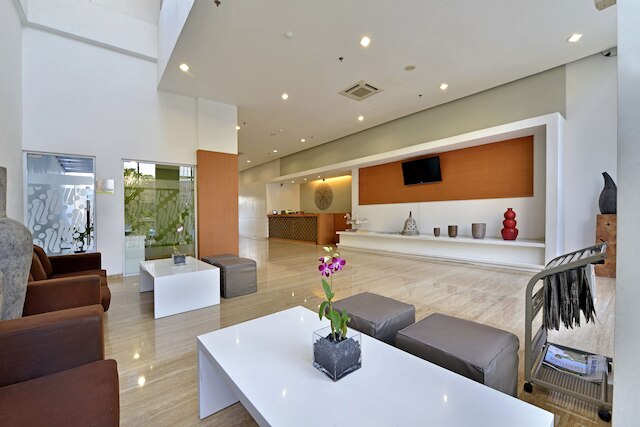 ワイズホテルペムダセマラン