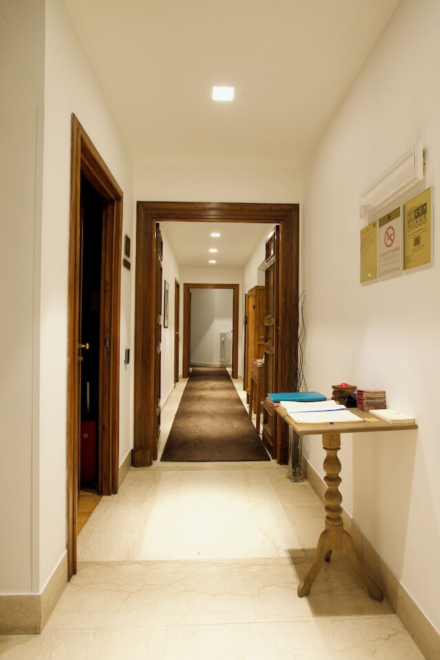 サン ピーター シックス ルームズ & スイーツ