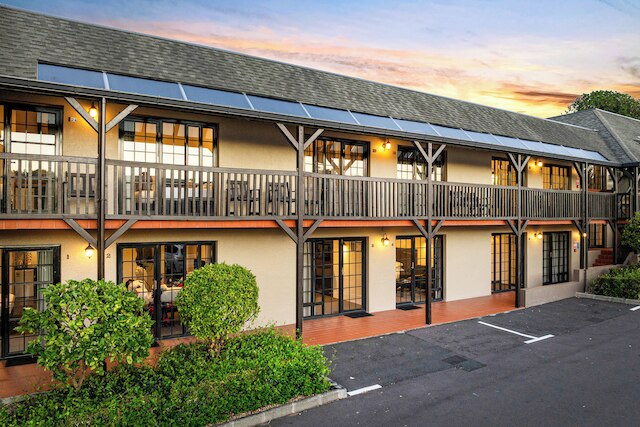 ナイツ イン (Knights Inn)