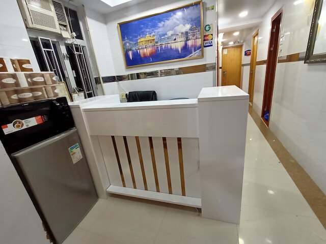 アショカ ホステル