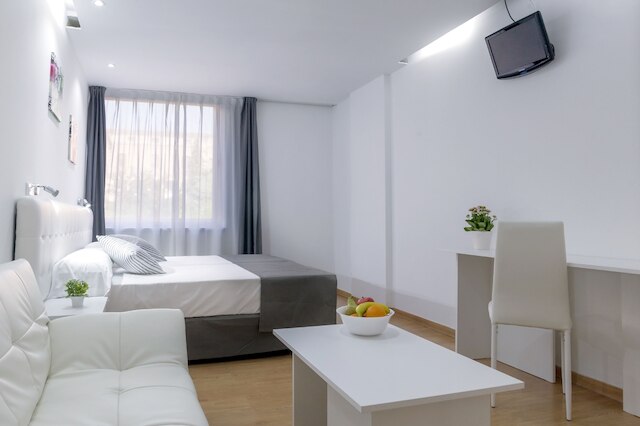 ブティック アーバン マドリッド ヘノヴァ