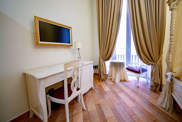 ホテル ランフィーペ パレス