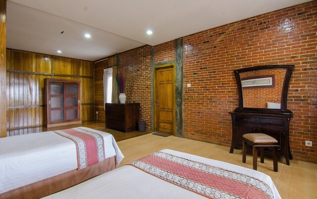 ジャンブルウク コンベンション ホール & リゾート バトゥ