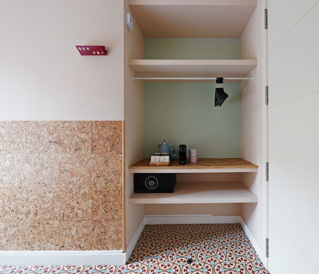 ヌマ バルセロナ ロカ