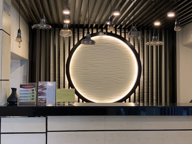 ダイナスティ ツーリスト イン