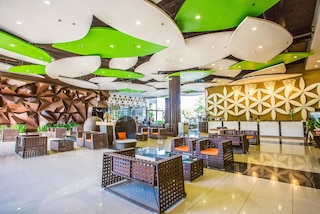 アジザ パラダイス ホテル