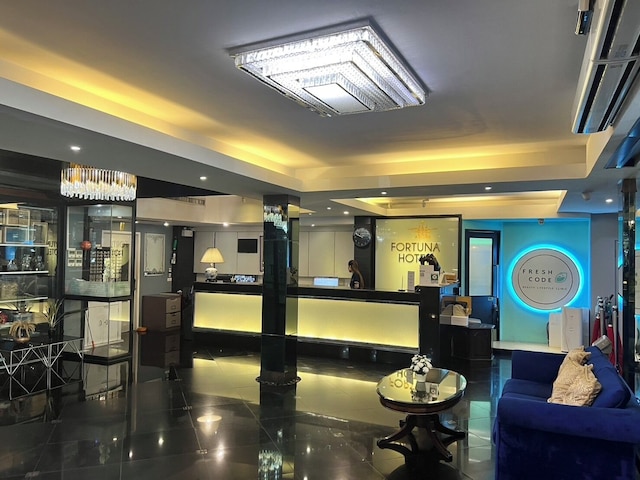 フォーチュナ ホテル