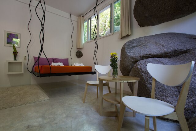 モンキー フラワー ヴィラズ