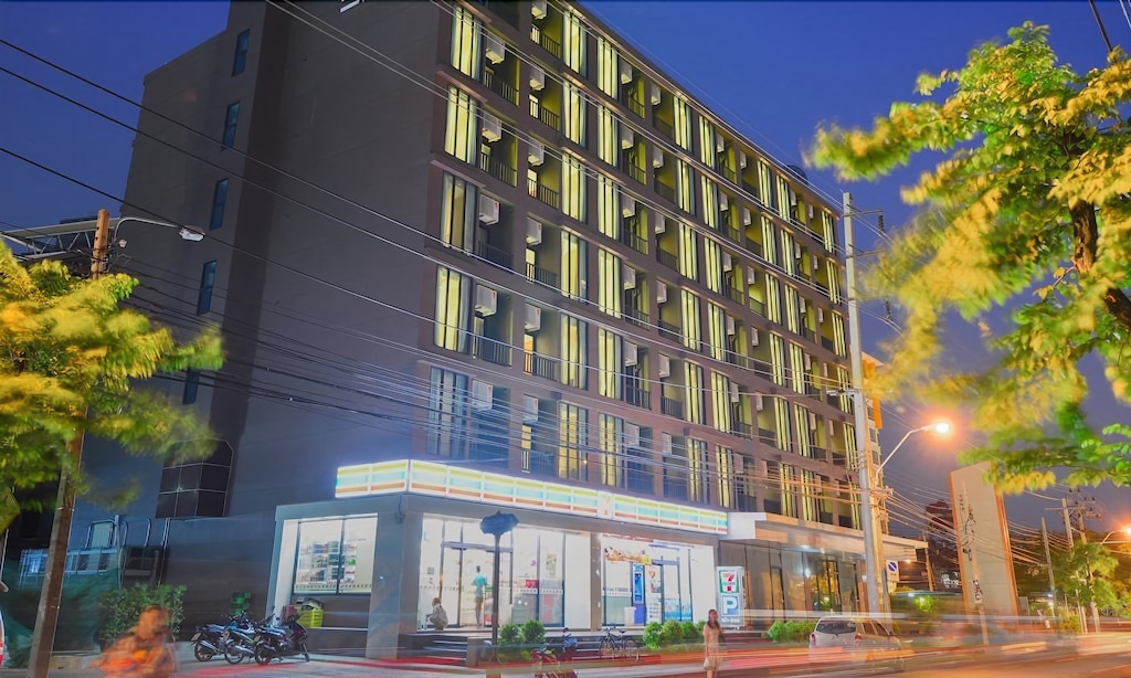 1.マルシ ホテル