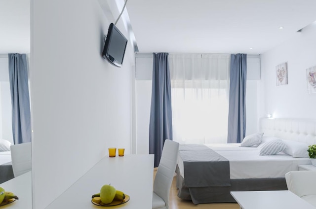 ブティック アーバン マドリッド セラノ