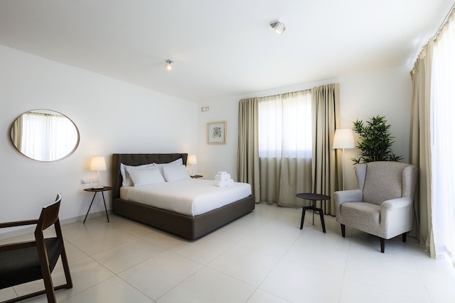 トゥー ピローズ ブティック ホステル