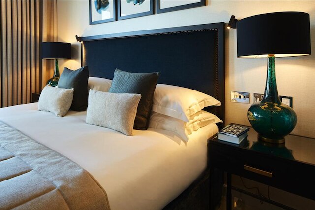 シュヴァル グロスター パーク アット ケンジントン