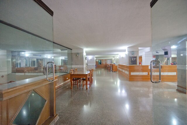 ハイファイブ ホテル