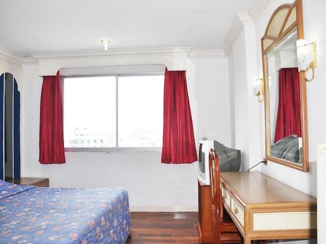 ハイファイブ ホテル