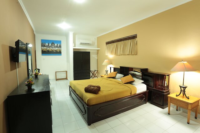 ラ ワロン ホテル