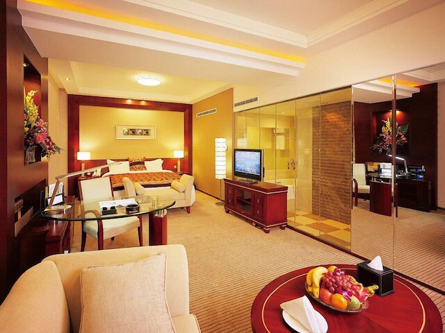 イン ファイン ホテル