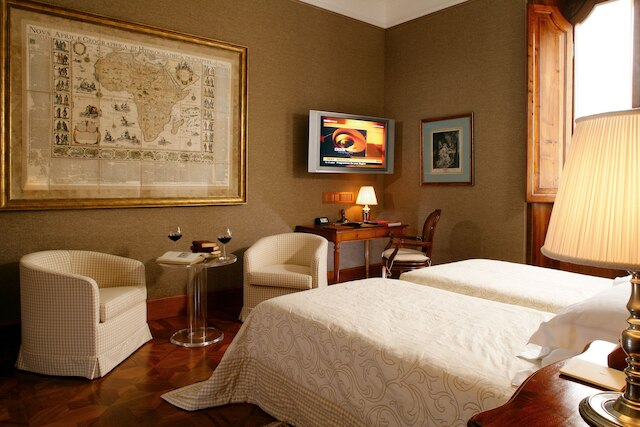 ヴィラ スパレッティ トリベリ－