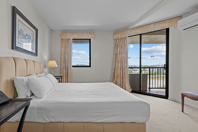 ザ オアシス アパートメンツ